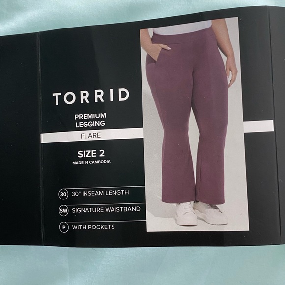 Torrid flare leggings sz 2 - Picture 2 of 2